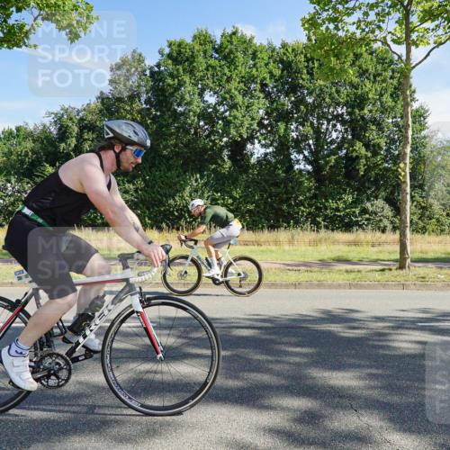 09.08.2026 - GEWOBA Citytriathlon Bremen Michael Burmester http://msf.ph/oto/9957873 09.08.2026 10:30:38 Radfahren 334, 382, 470, 520 meine-sportfotos.de
