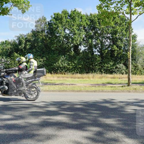 09.08.2026 - GEWOBA Citytriathlon Bremen Michael Burmester http://msf.ph/oto/9957876 09.08.2026 10:30:44 Radfahren 299, 320, 334, 470 meine-sportfotos.de