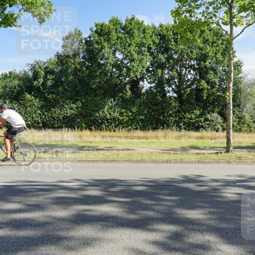 09.08.2026 - GEWOBA Citytriathlon Bremen Michael Burmester http://msf.ph/oto/9957889 09.08.2026 10:30:59 Radfahren 299, 311, 317, 320, 497 meine-sportfotos.de