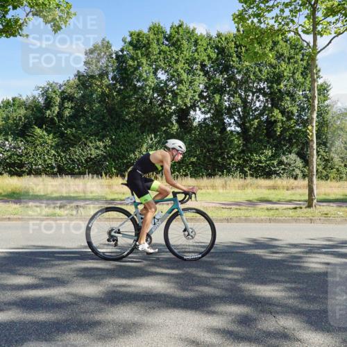 09.08.2026 - GEWOBA Citytriathlon Bremen Michael Burmester http://msf.ph/oto/9957901 09.08.2026 10:31:27 Radfahren 304, 365, 454, 472 meine-sportfotos.de