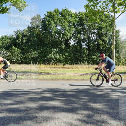 09.08.2026 - GEWOBA Citytriathlon Bremen Michael Burmester http://msf.ph/oto/9957904 09.08.2026 10:31:32 Radfahren 125, 288, 304, 365, 397, 405, 430, 454, 458, 472 meine-sportfotos.de