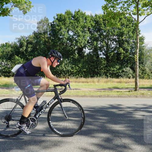 09.08.2026 - GEWOBA Citytriathlon Bremen Michael Burmester http://msf.ph/oto/9957908 09.08.2026 10:31:38 Radfahren 125, 288, 365, 397, 405, 430, 443, 458, 472 meine-sportfotos.de