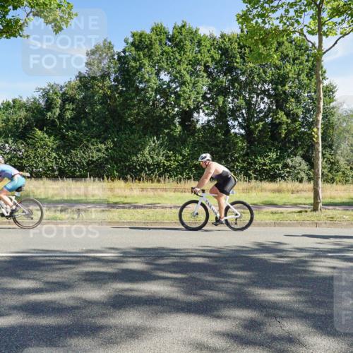 09.08.2026 - GEWOBA Citytriathlon Bremen Michael Burmester http://msf.ph/oto/9957921 09.08.2026 10:31:57 Radfahren 25, 337, 344, 443, 481, 482, 489 meine-sportfotos.de