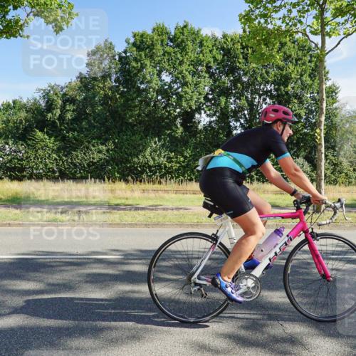09.08.2026 - GEWOBA Citytriathlon Bremen Michael Burmester http://msf.ph/oto/9957932 09.08.2026 10:32:11 Radfahren 239, 456, 481, 500 meine-sportfotos.de