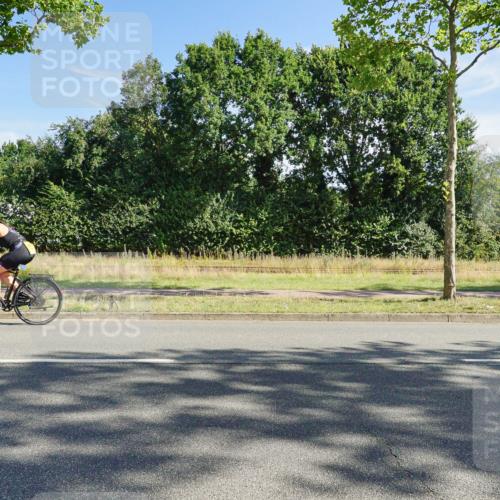 09.08.2026 - GEWOBA Citytriathlon Bremen Michael Burmester http://msf.ph/oto/9957988 09.08.2026 10:33:26 Radfahren 177, 282, 285, 331, 410, 433, 484 meine-sportfotos.de