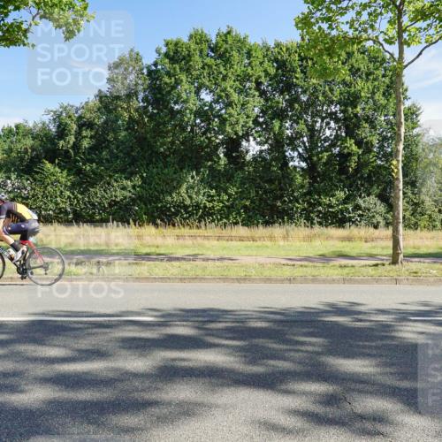 09.08.2026 - GEWOBA Citytriathlon Bremen Michael Burmester http://msf.ph/oto/9957999 09.08.2026 10:33:55 Radfahren 215, 280, 448, 455, 474, 490, 492, 522, 531, 532 meine-sportfotos.de