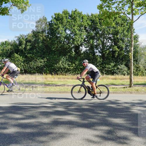 09.08.2026 - GEWOBA Citytriathlon Bremen Michael Burmester http://msf.ph/oto/9958000 09.08.2026 10:33:57 Radfahren 215, 280, 306, 448, 455, 474, 490, 492, 522, 531, 532 meine-sportfotos.de