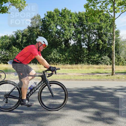 09.08.2026 - GEWOBA Citytriathlon Bremen Michael Burmester http://msf.ph/oto/9958043 09.08.2026 10:34:58 Radfahren 95, 137, 207, 209, 399, 439, 461, 501, 513, 514 meine-sportfotos.de