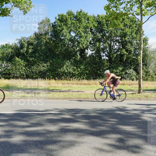 09.08.2026 - GEWOBA Citytriathlon Bremen Michael Burmester http://msf.ph/oto/9958047 09.08.2026 10:35:03 Radfahren 95, 137, 143, 207, 461, 501, 513, 514, 527 meine-sportfotos.de