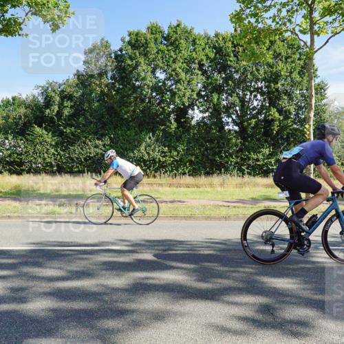 09.08.2026 - GEWOBA Citytriathlon Bremen Michael Burmester http://msf.ph/oto/9958066 09.08.2026 10:35:20 Radfahren 3, 27, 129, 143, 169, 175, 195, 243, 326, 436, 440, 446, 467, 473, 476, 487, 527 meine-sportfotos.de