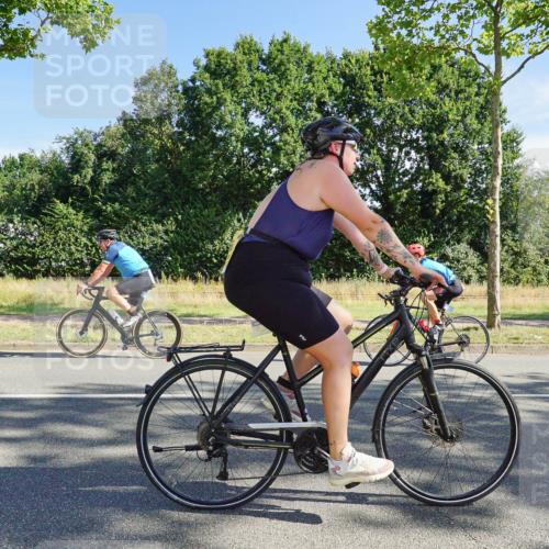 09.08.2026 - GEWOBA Citytriathlon Bremen Michael Burmester http://msf.ph/oto/9958111 09.08.2026 10:36:07 Radfahren 23, 89, 109, 123, 151, 153, 167, 187, 390, 444, 460, 466, 480, 494, 530 meine-sportfotos.de
