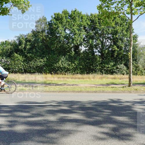 09.08.2026 - GEWOBA Citytriathlon Bremen Michael Burmester http://msf.ph/oto/9958117 09.08.2026 10:36:13 Radfahren 23, 390, 460, 480, 530 meine-sportfotos.de