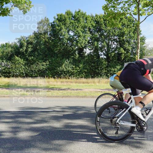 09.08.2026 - GEWOBA Citytriathlon Bremen Michael Burmester http://msf.ph/oto/9958140 09.08.2026 10:36:47 Radfahren 19, 33, 41, 67, 93, 111, 157, 191, 225, 235, 247, 281, 349, 426, 491 meine-sportfotos.de