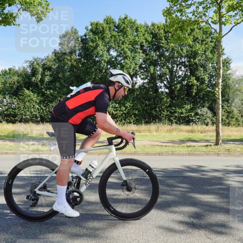 09.08.2026 - GEWOBA Citytriathlon Bremen Michael Burmester http://msf.ph/oto/9958155 09.08.2026 10:37:20 Radfahren 53, 61, 113, 287, 451, 459 meine-sportfotos.de