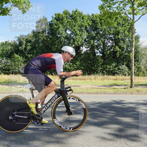09.08.2026 - GEWOBA Citytriathlon Bremen Michael Burmester http://msf.ph/oto/9958168 09.08.2026 10:37:44 Radfahren 45, 185, 237, 387, 434 meine-sportfotos.de
