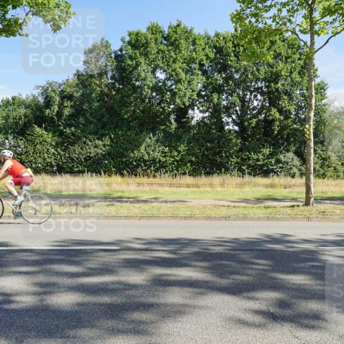 09.08.2026 - GEWOBA Citytriathlon Bremen Michael Burmester http://msf.ph/oto/9958169 09.08.2026 10:37:51 Radfahren 45, 229, 237, 387 meine-sportfotos.de