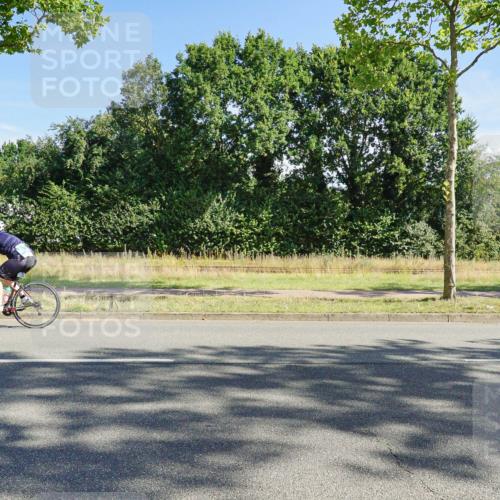 09.08.2026 - GEWOBA Citytriathlon Bremen Michael Burmester http://msf.ph/oto/9958181 09.08.2026 10:38:22 Radfahren 49, 117, 127, 171, 183, 409 meine-sportfotos.de