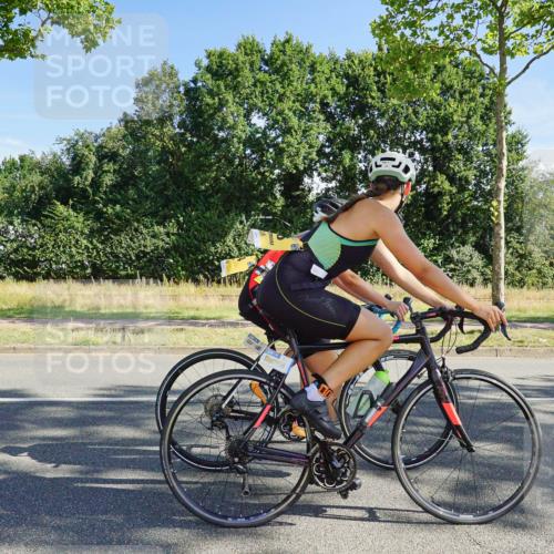 09.08.2026 - GEWOBA Citytriathlon Bremen Michael Burmester http://msf.ph/oto/9958188 09.08.2026 10:38:38 Radfahren 183, 424, 425, 435, 512 meine-sportfotos.de