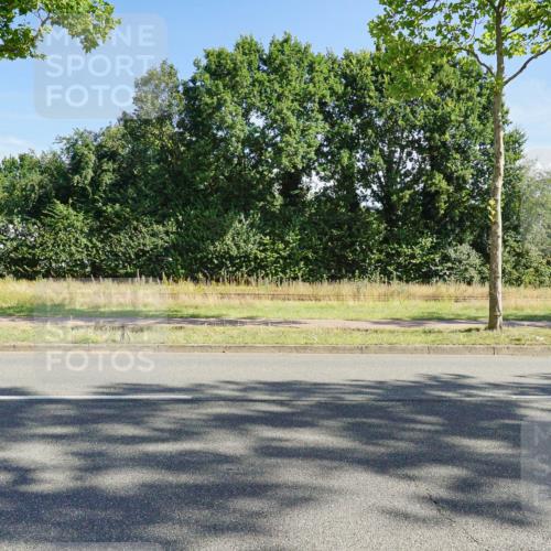 09.08.2026 - GEWOBA Citytriathlon Bremen Michael Burmester http://msf.ph/oto/9958192 09.08.2026 10:38:49 Radfahren 73, 351, 512, 525 meine-sportfotos.de