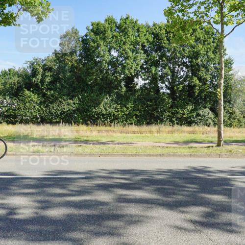09.08.2026 - GEWOBA Citytriathlon Bremen Michael Burmester http://msf.ph/oto/9958203 09.08.2026 10:39:15 Radfahren 81, 420, 429 meine-sportfotos.de