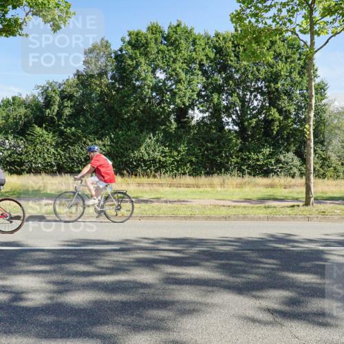 09.08.2026 - GEWOBA Citytriathlon Bremen Michael Burmester http://msf.ph/oto/9958206 09.08.2026 10:39:19 Radfahren 81, 420, 429, 431 meine-sportfotos.de
