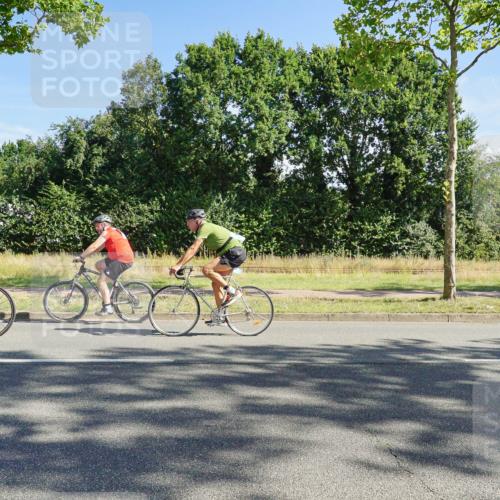 09.08.2026 - GEWOBA Citytriathlon Bremen Michael Burmester http://msf.ph/oto/9958208 09.08.2026 10:39:24 Radfahren 81, 227, 429, 431 meine-sportfotos.de