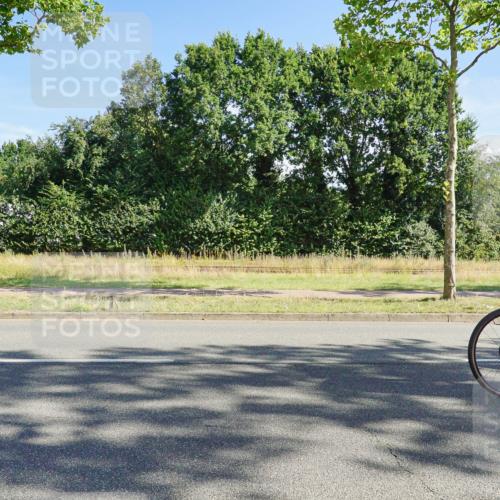 09.08.2026 - GEWOBA Citytriathlon Bremen Michael Burmester http://msf.ph/oto/9958215 09.08.2026 10:39:40 Radfahren 9, 71, 227, 245, 469, 499 meine-sportfotos.de