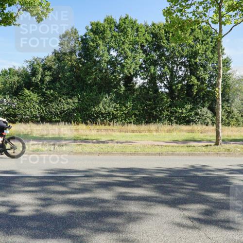 09.08.2026 - GEWOBA Citytriathlon Bremen Michael Burmester http://msf.ph/oto/9958220 09.08.2026 10:39:58 Radfahren 11, 69, 71, 197 meine-sportfotos.de