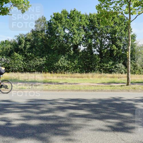 09.08.2026 - GEWOBA Citytriathlon Bremen Michael Burmester http://msf.ph/oto/9958224 09.08.2026 10:40:03 Radfahren 11, 69, 77, 115, 197, 203, 485 meine-sportfotos.de