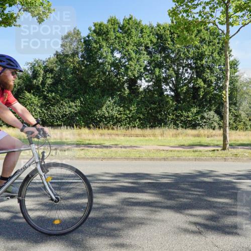 09.08.2026 - GEWOBA Citytriathlon Bremen Michael Burmester http://msf.ph/oto/9958231 09.08.2026 10:40:22 Radfahren 5, 77, 101, 115, 147, 159, 165 meine-sportfotos.de