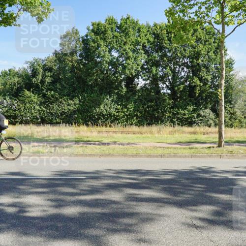 09.08.2026 - GEWOBA Citytriathlon Bremen Michael Burmester http://msf.ph/oto/9958253 09.08.2026 10:41:32 Radfahren 78, 308, 372, 377, 378, 412 meine-sportfotos.de