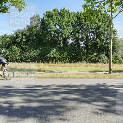 09.08.2026 - GEWOBA Citytriathlon Bremen Michael Burmester http://msf.ph/oto/9958256 09.08.2026 10:41:37 Radfahren 78, 161, 372, 377, 378, 412 meine-sportfotos.de