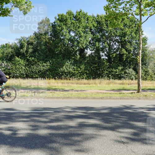 09.08.2026 - GEWOBA Citytriathlon Bremen Michael Burmester http://msf.ph/oto/9958260 09.08.2026 10:41:48 Radfahren 161, 314, 372, 377, 378 meine-sportfotos.de