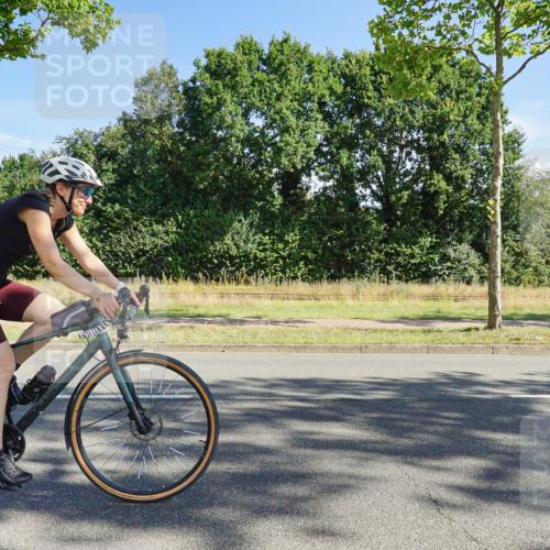 09.08.2026 - GEWOBA Citytriathlon Bremen Michael Burmester http://msf.ph/oto/9958275 09.08.2026 10:42:27 Radfahren 286, 297, 322, 422, 475 meine-sportfotos.de