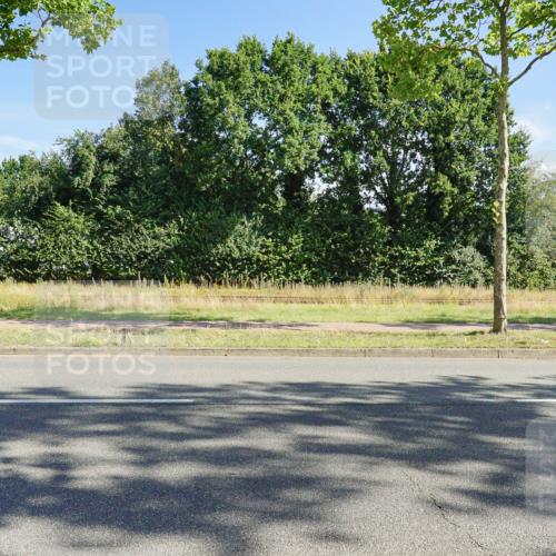 09.08.2026 - GEWOBA Citytriathlon Bremen Michael Burmester http://msf.ph/oto/9958285 09.08.2026 10:42:51 Radfahren 318, 323, 529 meine-sportfotos.de
