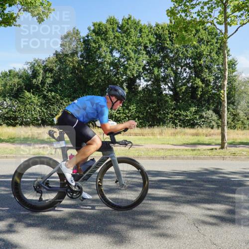 09.08.2026 - GEWOBA Citytriathlon Bremen Michael Burmester http://msf.ph/oto/9958328 09.08.2026 10:44:58 Radfahren 59, 221, 231, 342, 391, 395, 398, 519 meine-sportfotos.de