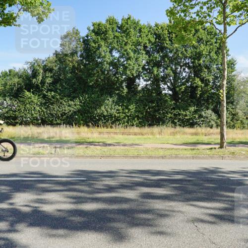 09.08.2026 - GEWOBA Citytriathlon Bremen Michael Burmester http://msf.ph/oto/9958330 09.08.2026 10:45:03 Radfahren 59, 221, 231, 338, 342, 391, 395, 519 meine-sportfotos.de