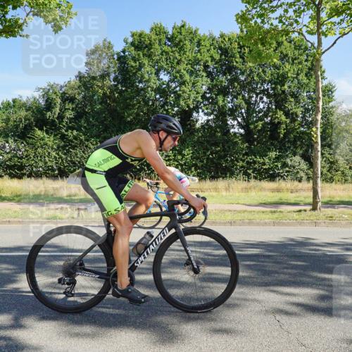 09.08.2026 - GEWOBA Citytriathlon Bremen Michael Burmester http://msf.ph/oto/9958331 09.08.2026 10:45:04 Radfahren 59, 221, 231, 338, 342, 391, 395, 519 meine-sportfotos.de