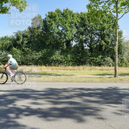 09.08.2026 - GEWOBA Citytriathlon Bremen Michael Burmester http://msf.ph/oto/9958458 09.08.2026 10:49:35 Radfahren 299, 320, 413, 508 meine-sportfotos.de