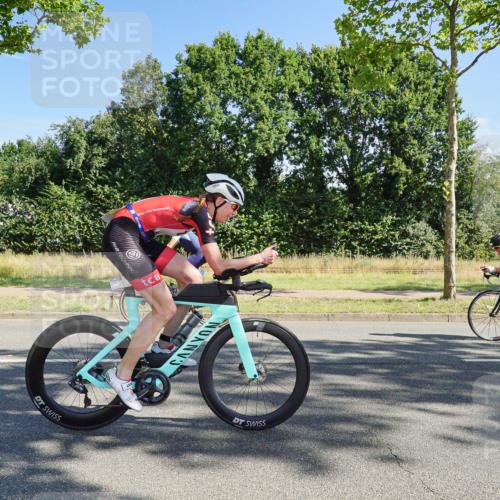 09.08.2026 - GEWOBA Citytriathlon Bremen Michael Burmester http://msf.ph/oto/9958459 09.08.2026 10:49:38 Radfahren 299, 320, 508 meine-sportfotos.de