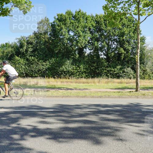09.08.2026 - GEWOBA Citytriathlon Bremen Michael Burmester http://msf.ph/oto/9958482 09.08.2026 10:50:16 Radfahren 27, 39, 129, 189, 215, 288, 385, 419, 457, 489 meine-sportfotos.de