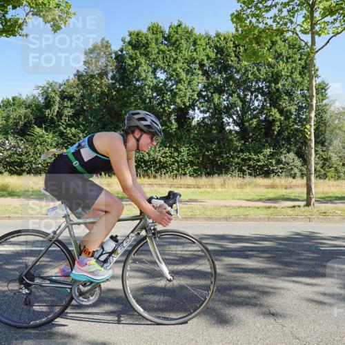09.08.2026 - GEWOBA Citytriathlon Bremen Michael Burmester http://msf.ph/oto/9958492 09.08.2026 10:50:40 Radfahren 1, 7, 83, 337, 350, 450, 470, 481, 482, 486, 526, 532 meine-sportfotos.de