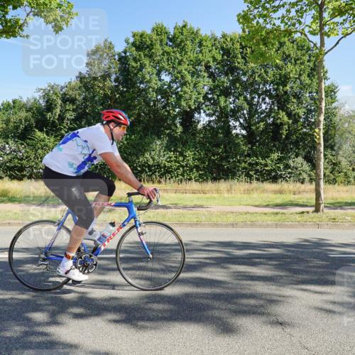 09.08.2026 - GEWOBA Citytriathlon Bremen Michael Burmester http://msf.ph/oto/9958493 09.08.2026 10:50:40 Radfahren 1, 7, 83, 337, 350, 450, 470, 481, 482, 486, 526, 532 meine-sportfotos.de