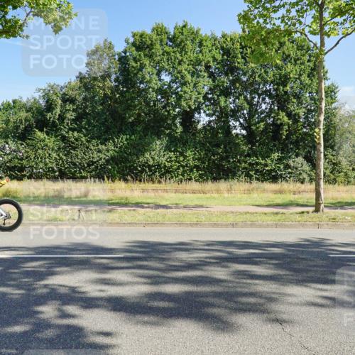 09.08.2026 - GEWOBA Citytriathlon Bremen Michael Burmester http://msf.ph/oto/9958514 09.08.2026 10:51:16 Radfahren 311, 344, 456, 500 meine-sportfotos.de