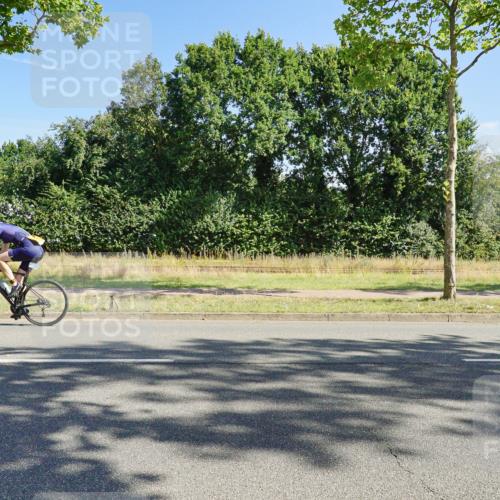 09.08.2026 - GEWOBA Citytriathlon Bremen Michael Burmester http://msf.ph/oto/9958516 09.08.2026 10:51:17 Radfahren 311, 397, 456, 500 meine-sportfotos.de