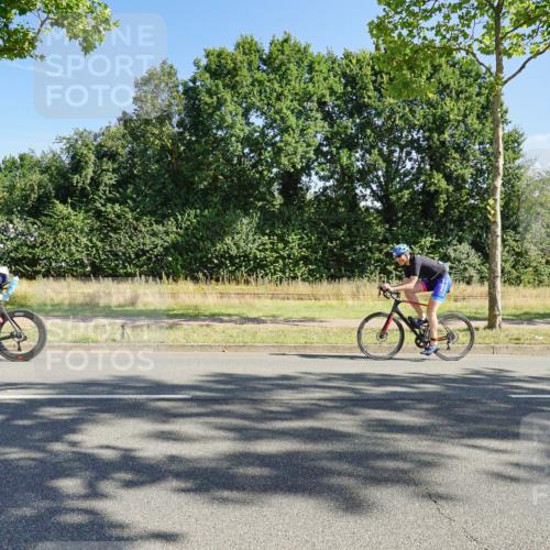 09.08.2026 - GEWOBA Citytriathlon Bremen Michael Burmester http://msf.ph/oto/9958519 09.08.2026 10:51:24 Radfahren 99, 324, 397, 456, 500 meine-sportfotos.de
