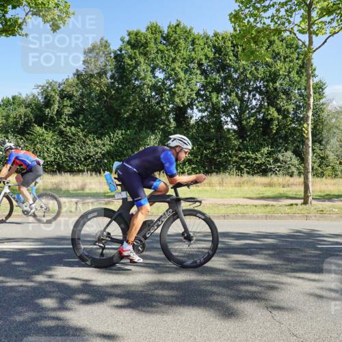 09.08.2026 - GEWOBA Citytriathlon Bremen Michael Burmester http://msf.ph/oto/9958535 09.08.2026 10:52:10 Radfahren 15, 43, 141, 374, 483, 484 meine-sportfotos.de