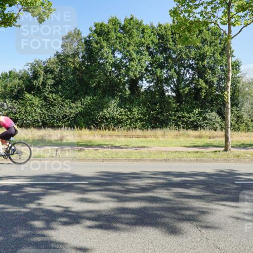 09.08.2026 - GEWOBA Citytriathlon Bremen Michael Burmester http://msf.ph/oto/9958559 09.08.2026 10:53:03 Radfahren 23, 175, 233, 241, 353, 445 meine-sportfotos.de