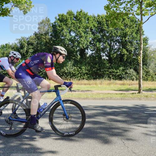 09.08.2026 - GEWOBA Citytriathlon Bremen Michael Burmester http://msf.ph/oto/9958571 09.08.2026 10:53:25 Radfahren 3, 19, 21, 29, 139, 151, 179, 423, 439, 461, 474, 477, 495, 522 meine-sportfotos.de