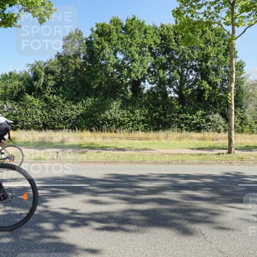 09.08.2026 - GEWOBA Citytriathlon Bremen Michael Burmester http://msf.ph/oto/9958616 09.08.2026 10:54:36 Radfahren 13, 17, 33, 87, 111, 143, 185, 195, 331, 436, 467, 490, 509, 514, 531 meine-sportfotos.de